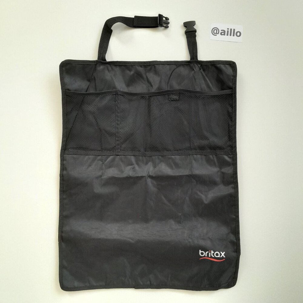 1 britax Kick Mat